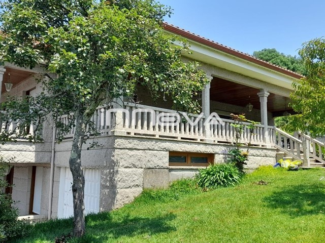 Chalet en Salcedo - Pontevedra